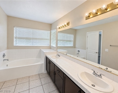 7971 Constantinople Avenue - Photo Thumbnail 20