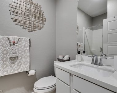 600 N Carriage Hill Drive - Photo Thumbnail 31