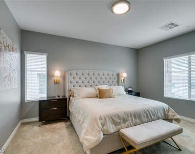 600 N Carriage Hill Drive - Photo Thumbnail 40