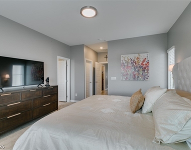 600 N Carriage Hill Drive - Photo Thumbnail 42