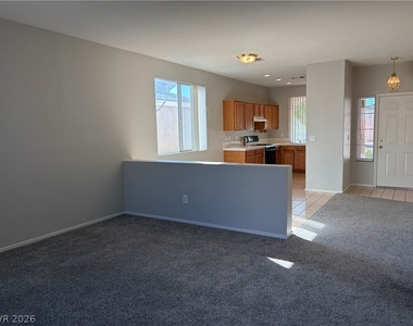 10660 Windrose Point Avenue - Photo Thumbnail 3