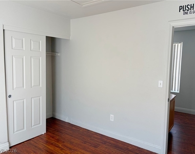 7796 Somerhill Point Way - Photo Thumbnail 32