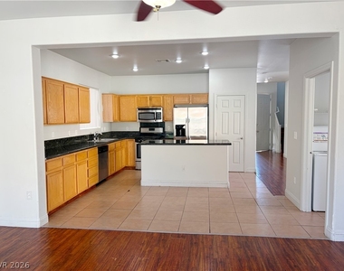 7796 Somerhill Point Way - Photo Thumbnail 14