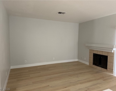 1428 Pacific Terrace Drive - Photo Thumbnail 9