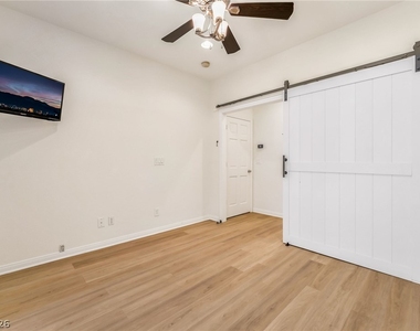 1153 Orphington Court - Photo Thumbnail 11