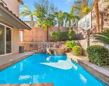 1153 Orphington Court - Photo Thumbnail 21