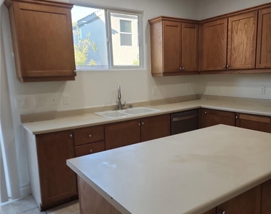 9662 Ziegler Avenue - Photo Thumbnail 9