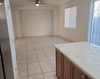 9662 Ziegler Avenue - Photo Thumbnail 18