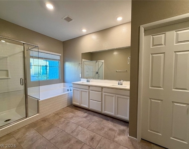 771 Estate Country Avenue - Photo Thumbnail 30