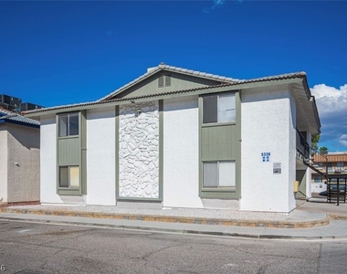 5336 Mancos Court - Photo Thumbnail 10