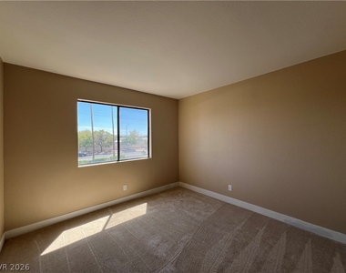 2982 Juniper Hills Boulevard - Photo Thumbnail 13