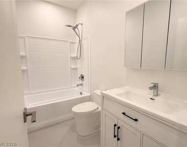 180 Flat Slate Avenue - Photo Thumbnail 14