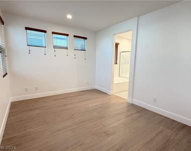 180 Flat Slate Avenue - Photo Thumbnail 20