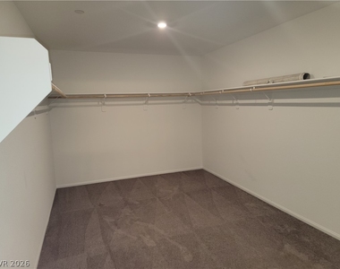 6088 Rose Springs Avenue - Photo Thumbnail 44
