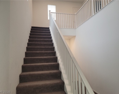 6088 Rose Springs Avenue - Photo Thumbnail 1