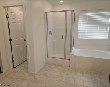 6088 Rose Springs Avenue - Photo Thumbnail 37