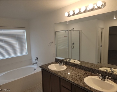 6088 Rose Springs Avenue - Photo Thumbnail 40