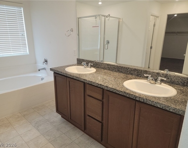 6088 Rose Springs Avenue - Photo Thumbnail 38