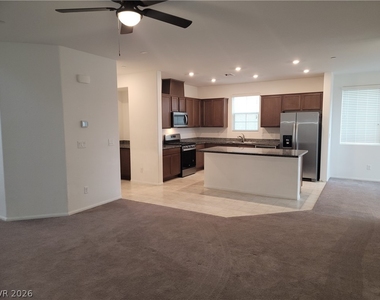 6088 Rose Springs Avenue - Photo Thumbnail 3