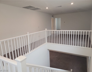 6088 Rose Springs Avenue - Photo Thumbnail 22