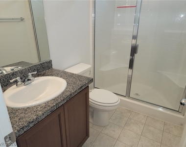6088 Rose Springs Avenue - Photo Thumbnail 15