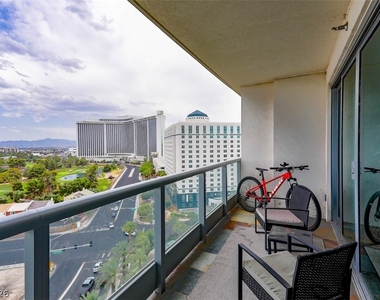322 Karen Avenue - Photo Thumbnail 12