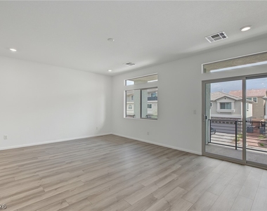 10027 Cooper Mountain Street - Photo Thumbnail 19