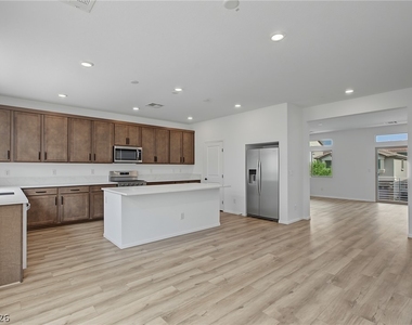 10027 Cooper Mountain Street - Photo Thumbnail 11