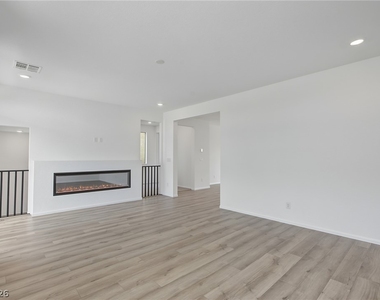 10027 Cooper Mountain Street - Photo Thumbnail 18