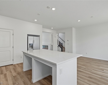 10027 Cooper Mountain Street - Photo Thumbnail 13