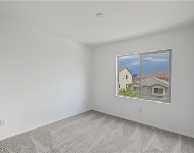 10027 Cooper Mountain Street - Photo Thumbnail 37