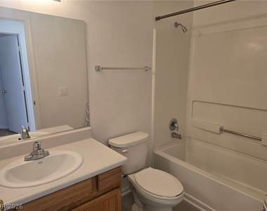 2517 Danborough Court - Photo Thumbnail 13