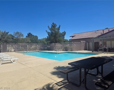 2517 Danborough Court - Photo Thumbnail 14