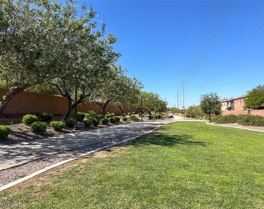 732 Rustic Desert Place - Photo Thumbnail 25