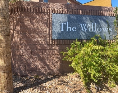 732 Rustic Desert Place - Photo Thumbnail 24