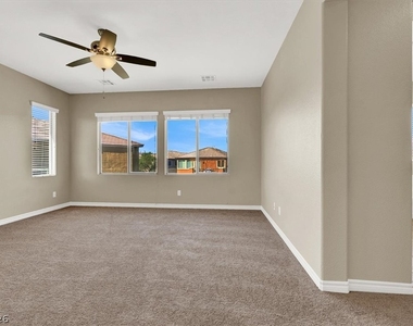 732 Rustic Desert Place - Photo Thumbnail 11