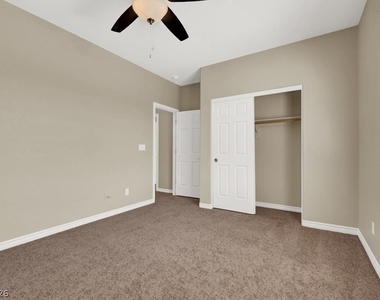 732 Rustic Desert Place - Photo Thumbnail 19
