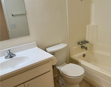 6361 Hummingbird Lane - Photo Thumbnail 7