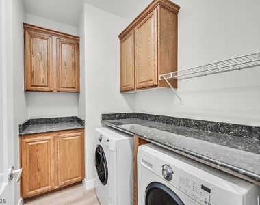 2447 Kaymin Ridge Road - Photo Thumbnail 12