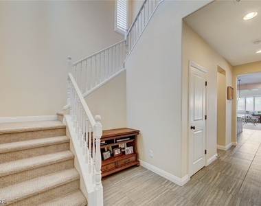 5880 Glory Heights Drive - Photo Thumbnail 11