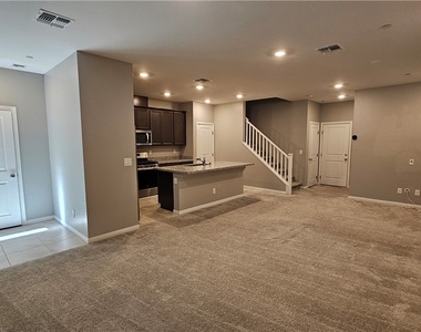 503 Granite Arch Street - Photo Thumbnail 3
