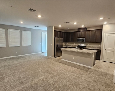 503 Granite Arch Street - Photo Thumbnail 5