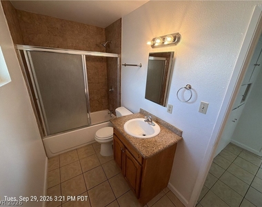 2118 Marlin Avenue - Photo Thumbnail 6