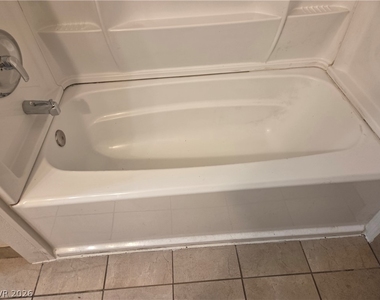 3505 Rio Robles Drive - Photo Thumbnail 19
