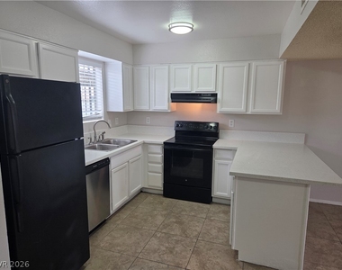 3505 Rio Robles Drive - Photo Thumbnail 9