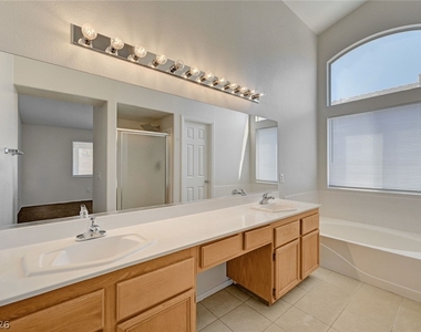 5016 Rancher Avenue - Photo Thumbnail 32