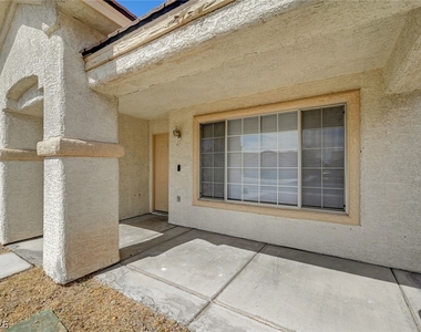 5016 Rancher Avenue - Photo Thumbnail 7