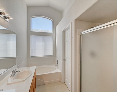 5016 Rancher Avenue - Photo Thumbnail 33