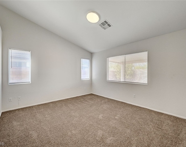 5016 Rancher Avenue - Photo Thumbnail 29