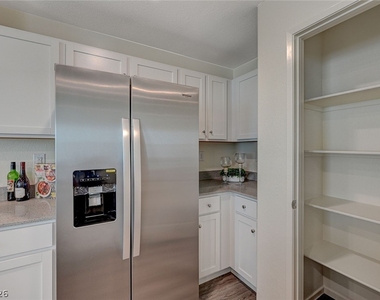 6923 Honor Hill Street - Photo Thumbnail 14